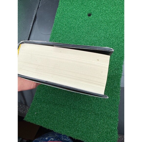 HOUSE OF FLAME AND SHADOW Sarah J. Maas EXCLUSIVE WALMART BOOKCLUB EDITION - Picture 3 of 5